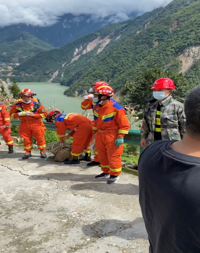 CE10F7E8B52C887D14389DFC3F8E3013